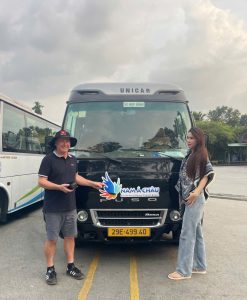 Limosine Fuso South Asia Travel