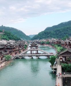 TOUR PHƯỢNG HOÀNG CỔ TRẤN - ĐỆ NHẤT MIÊU TRẠI TRƯƠNG GIA GIỚI - THIÊN MÔN SƠN - HỒ BẢO PHONG